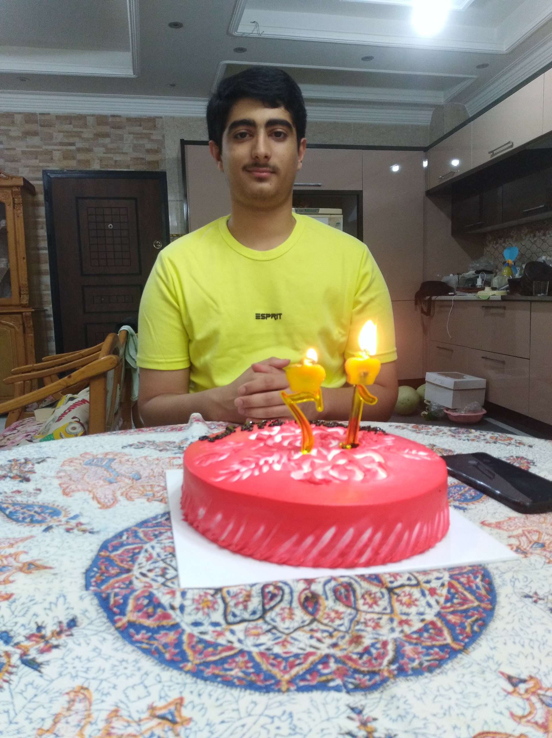 پفک چیتوز طلایی